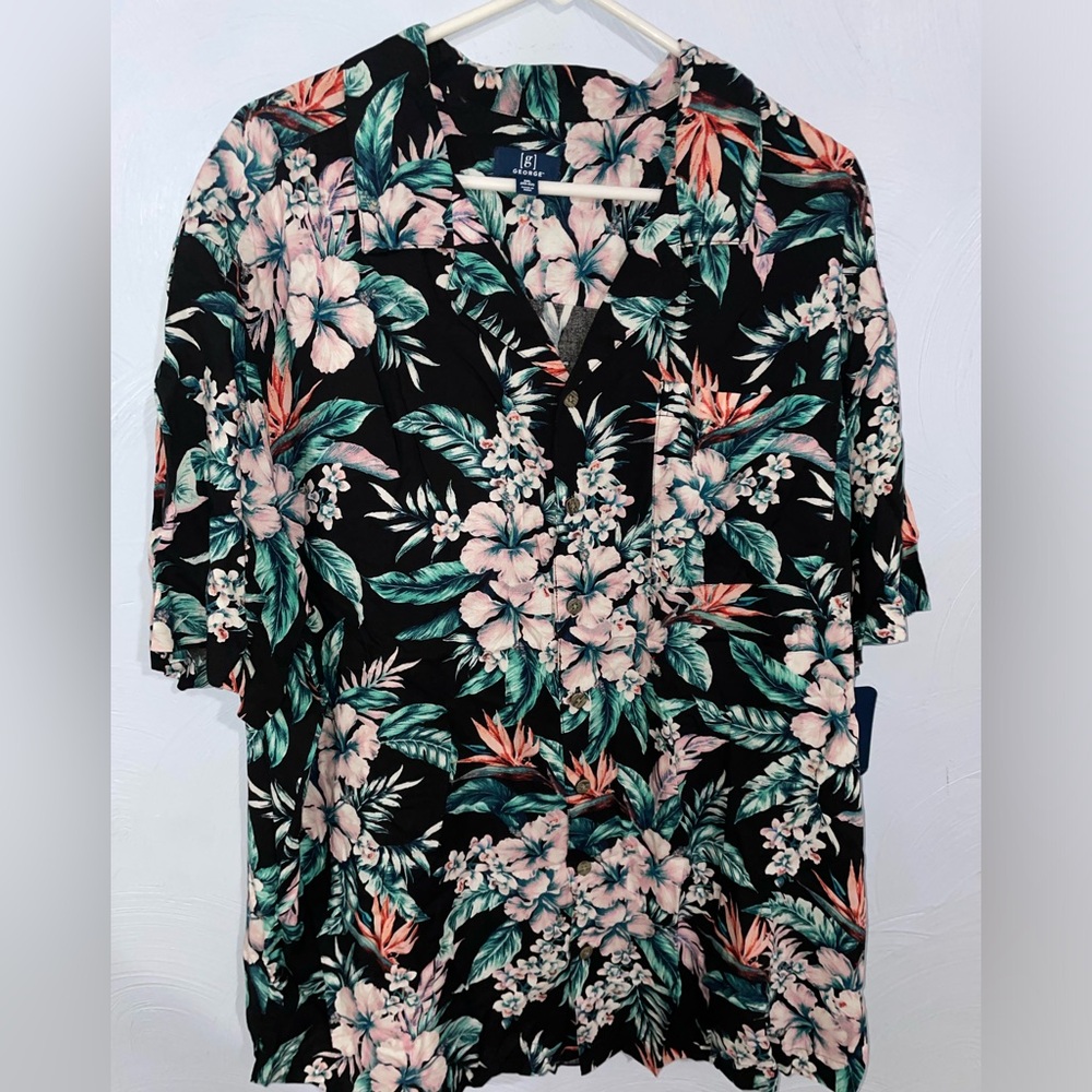 NWT Men’s 2XL(50-52) George Short Sleeve Button Down Hawaiian Shirt